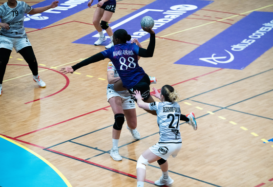 D2F : Alblavie Mwadi Kabamba prolonge à Pessac pour la saison 2026/2027 !